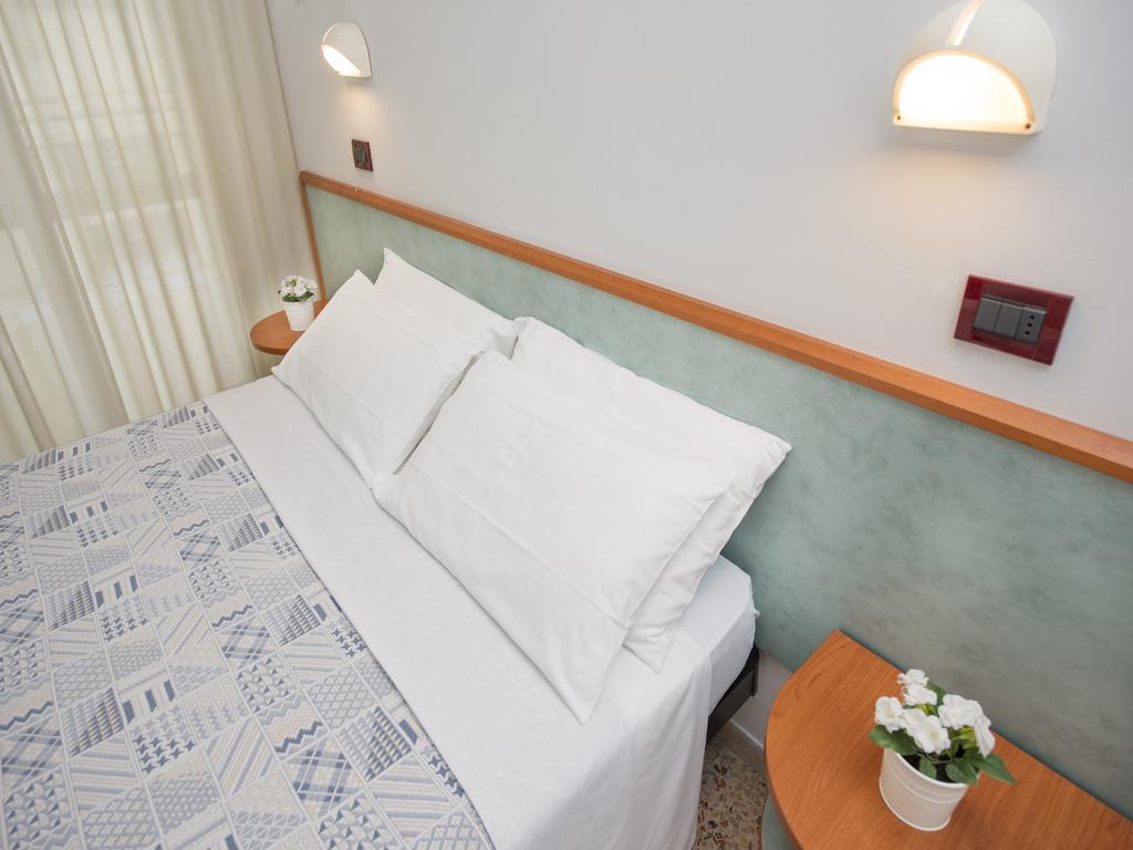 Hotel Mario เชเซนาติโก ภายนอก รูปภาพ