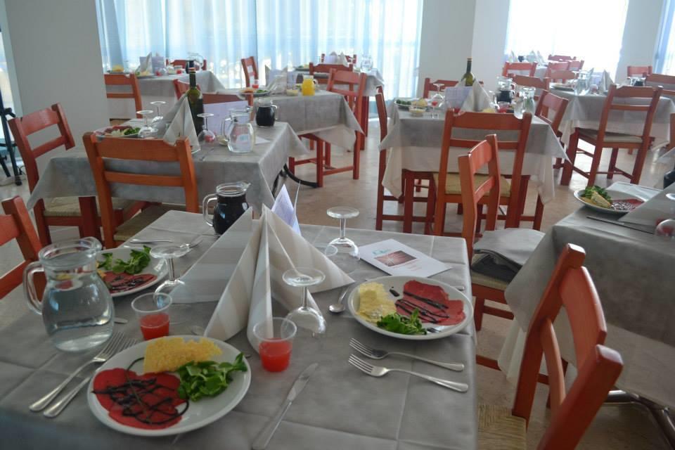 Hotel Mario เชเซนาติโก ภายนอก รูปภาพ